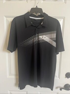 Oakley Men's Black Graphic Polo Shirt with logo front and back size Large